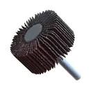RUEDA FLAP 2"X1"X1/4" G40 C/VASTAGO (CHIP-CUT)