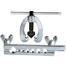 [URR-351] AVELLANADOR PARA TUBO 3/16" A 5/8" CON PRENSA