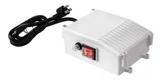 [TRU-102710] CAJA DE CONTROL PARA BOMBA TIPO BALA 2 HP, TRUPER
